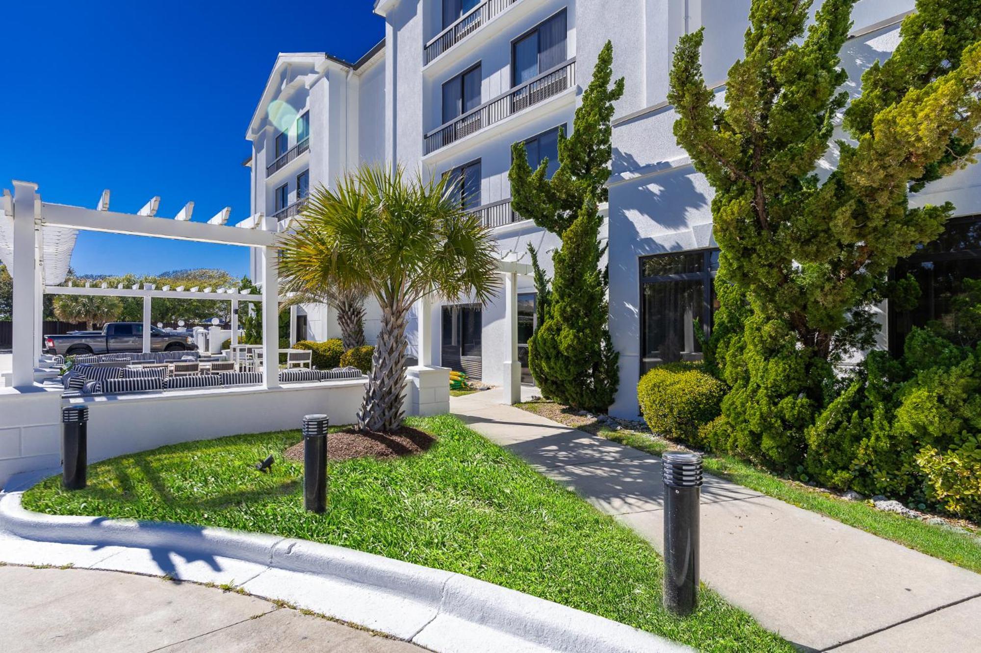 Hotel Alice Pine Knoll Shores Eksteriør bilde