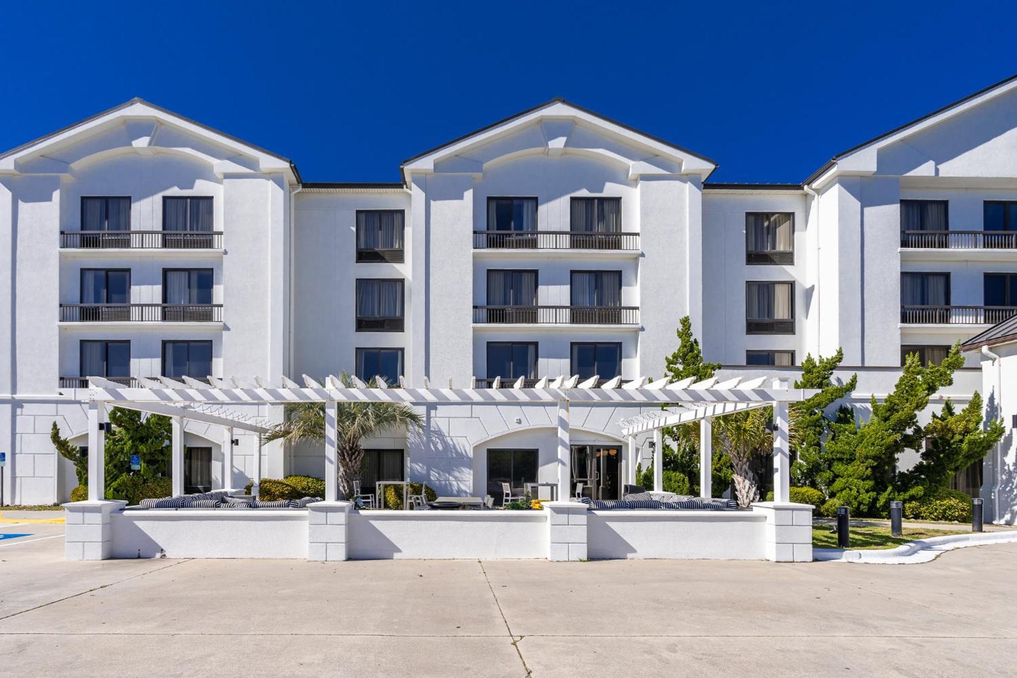 Hotel Alice Pine Knoll Shores Eksteriør bilde